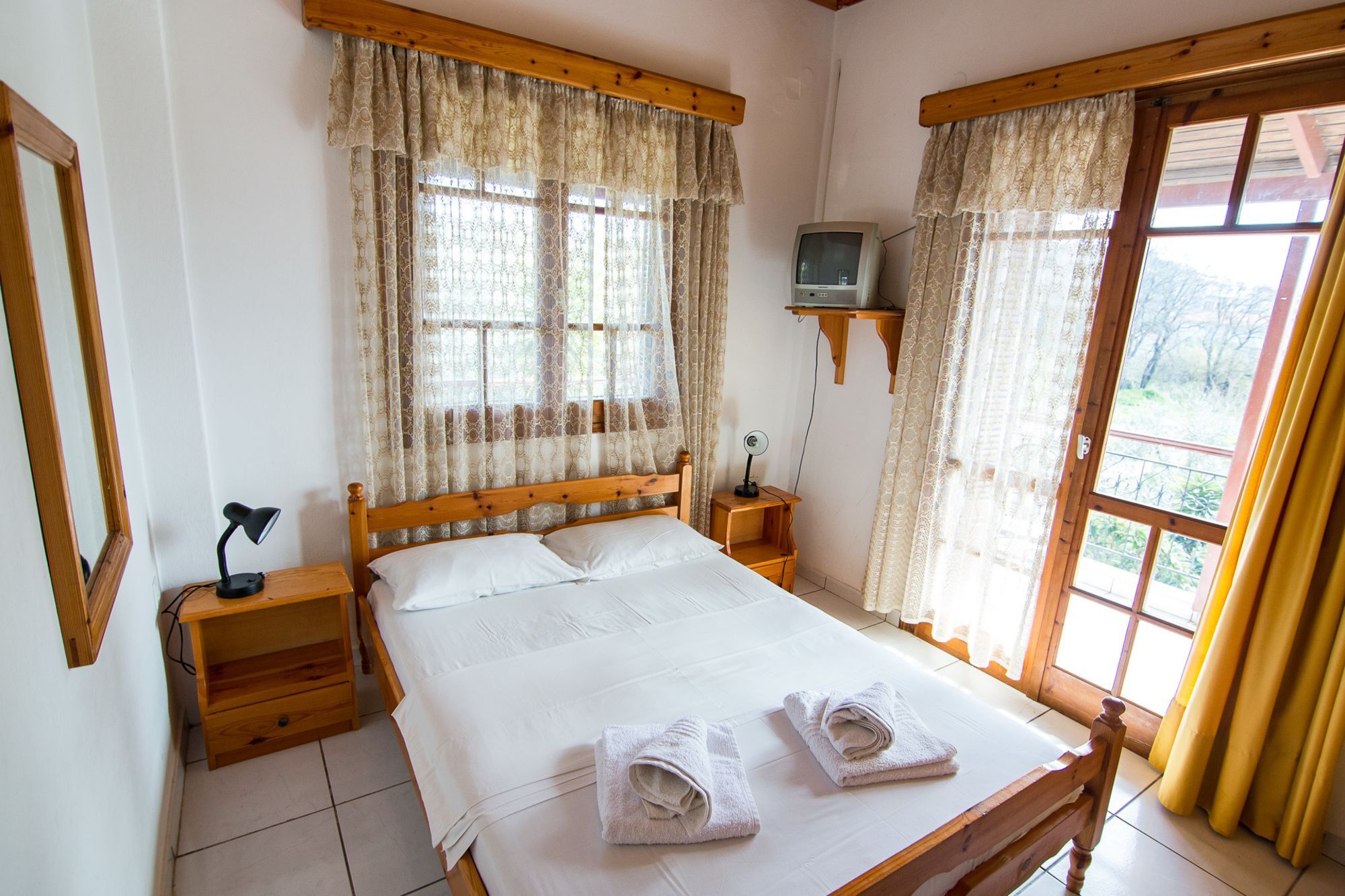 Margarita Apartments Kanali  Luaran gambar